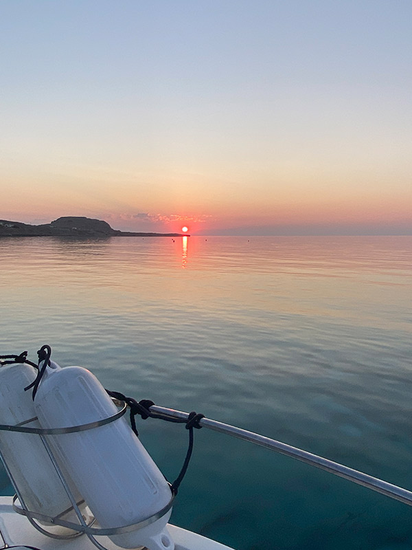 Romantic sunsets on our yachts: great for couples